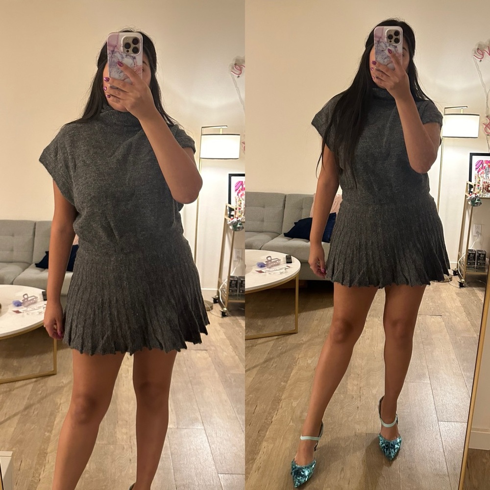 *24 HOUR SALE* Call Me Back Grey Pleated Sweater Skirt - Picture 8 of 12